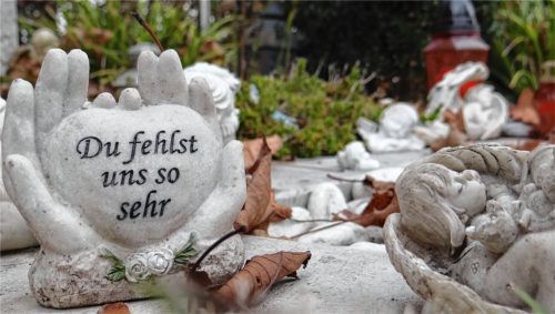 Trauerbegleiter helfen Hinterbliebenen in regelmäßigen Treffen, das Erlebte und den Verlust zu verarbeiten. Fotos vähning