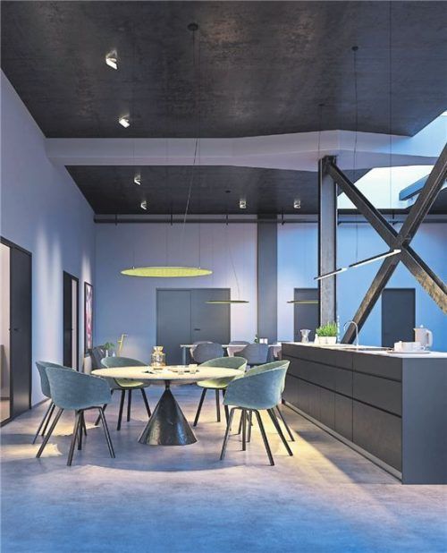 Warmes Licht, gemütliche Atmosphäre: Die Pendelleuchte rückt den Esstisch ins rechte Licht. Foto dpa/DesignRaum