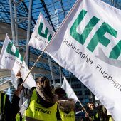 Streik: Hunderte Lufthansaflüge annulliert