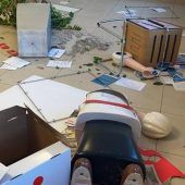Sparkassenchef schnappt Randalierer
