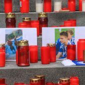 Todesstoß vor S-Bahn: Angeklagte bereuen