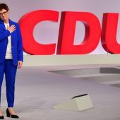 AKK gewinnt Machtprobe