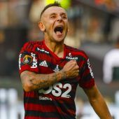 Rafinha mit Flamengo auf dem Thron