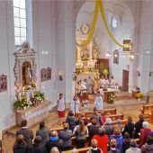 Wildenwarter feiern ihre Kirche