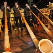 Auf geht‘s zum Christkindlmarkt nach Aschau