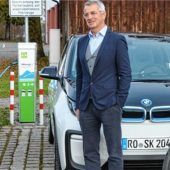Das Dienstauto fährt mit Wasserkraft