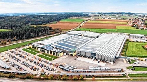 Am Firmensitz in Kirchdorf ist Schletter inzwischen Mieter, das Gelände wurde 2018 verkauft.Fotos schletter solar gmbh