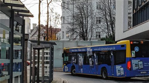 Auf der Abbiegespur: Der Busverkehr in Rosenheim soll neue Wege gehen.Foto WEinfurtner
