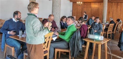 Claudia Opperer betrachtete Umbaumaßnahmen unter dem Blickwinkel der Wirtschaftlichkeit. Foto  Heinz