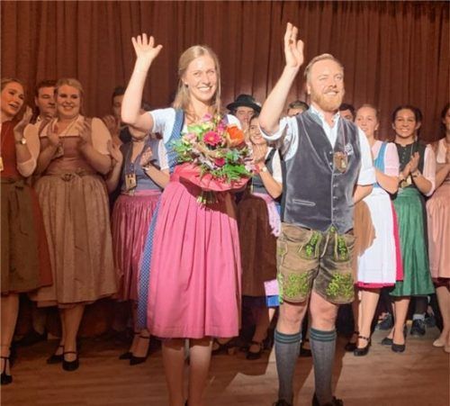 Das Neubeurer Prinzenpaar 2020: Fabian I. und seine Barbara I. strahlten bei der Vorstellung.