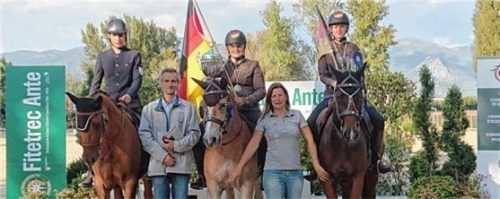 Die deutsche Nationalmannschaft mit Max Staber, Christian Laukemper, Anna Laukemper, Mirjam Wittmann und Johanna Ueltzen (von links).