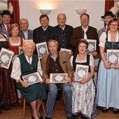 Trachtengruppen zeigen ihr Können