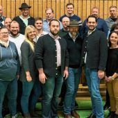 Auch Parteifreie aus Schönau nominieren Georg Weigl