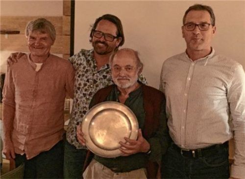 Die Siegermannschaft mit der Z-Jolle bei der Meisterehrung von links: Peter Leitner, Ralf Nagel, Steuermann Peter Wernsdörfer und Helmut Wild.