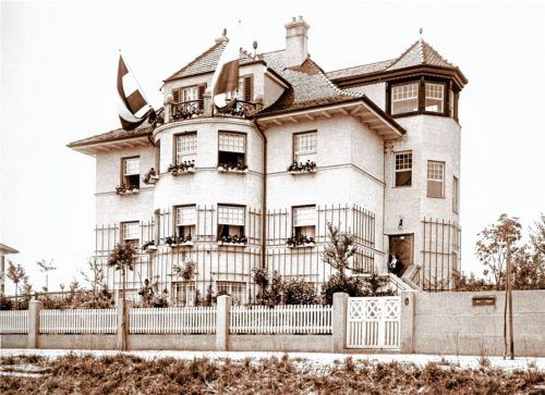 Die Villa Rais in der Hohenzollernstraße in Rosenheim. Die Aufnahme entstand um 1912. Foto  stadtarchiv