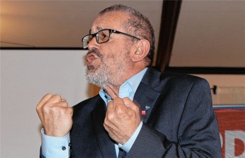 Gibt sich kämpferisch und will mit Inhalten im Wahlkampf punkten: Richard Fischer kandidiert für die SPD als Bürgermeister. Foto  Huckemeyer