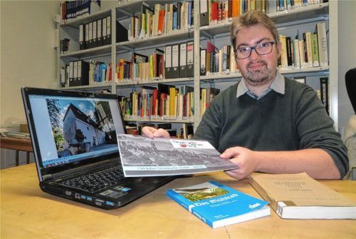 Historiker mit Schwerpunkt Mittelalter: Über die ersten 250 Jahre als Markt hat Daniel Baumgartner einen Aufsatz für das „Mühlrad“ verfasst. Einen Vortrag über die ersten Jahrhunderte des Marktes gibt es am Samstag im Herzoglichen Kasten zu hören.Foto Enzinger