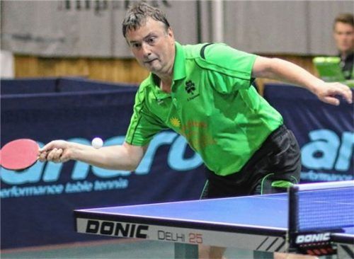 Mit Günter Englmeier, der zunächst auf 4:7 verkürzte, kam wieder frischer Wind in das Aiblinger Spiel.Foto Erlich