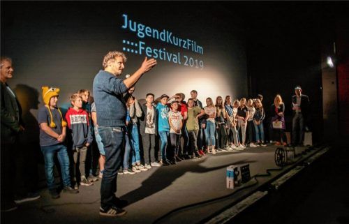 Preisverleihung mit Regisseur Marcus H. Rosenmüller für die Schüler der Mittelschule Unterwössen.Foto re