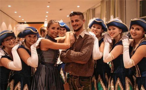 Prinzessin Melanie I. und Prinz Stephan II. freuen sich mit ihrer Garde auf die Faschingssaison 2019/2020. Fotos  Neuwirth
