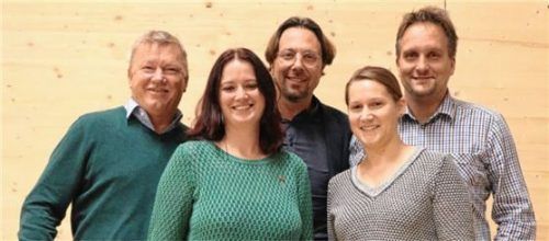 Setzen auf gute Zusammenarbeit: (von links) Adi Kaiser, Alexandra Bergmann, Daniel Wagner, Sabrina Heimrath und Armin Just leiten als Vorstandschaft die Geschicke der Freien Turnerschaft.Foto Ehrlich
