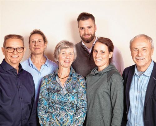 Sie führen die Liste der BfP an: (von links) Dieter Schmidhammer, Michaela Messerschmidt, Eva-Maria Munkler, Johannes Seeliger, Julia Niemeyer und Kersten Lahl.Foto re