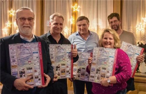 Und so sieht er aus: der neue Kalender des Gewerbeverbands. Foto red