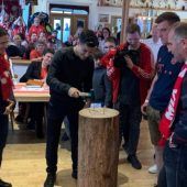 Jede Menge Gaudi und ein wenig Hoffnung für Jogi