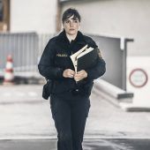 Ermittlerin im Loyalitätskonflikt