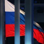 Der Bannstrahl trifft Russland