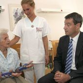 Pflege-Studiengänge auf der Kippe