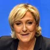 Le Pen profitiert vom Ausnahmezustand
