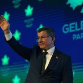 Engste Vertraute gegen Erdogan
