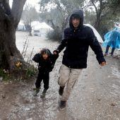 Länder wollen Kinder aus Moria holen