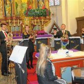 Den Advent „angeblasen“: Musemoaster Eibelsgruber führte mit Bläsern in die Vorweihnachtszeit