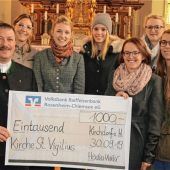 Kirchdorfer Dirndl spenden