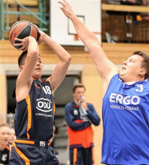 Auch Nachwuchsspieler Marco Orjolt (18) punktete gegen Bad Aibling erfolgreich. Foto  Schillmaier