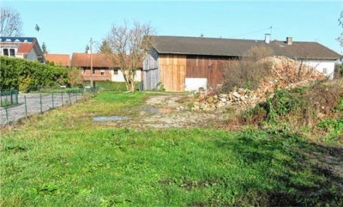 Auf diesem Areal soll ein Zehnfamilienhaus entstehen – derBauausschuss befand den Baukörper jedoch als „zu wuchtig“. Foto re
