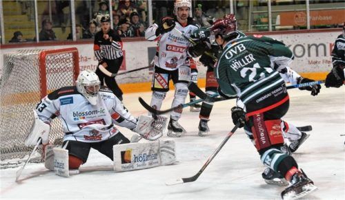 Chance von Alexander Höller im Heimspiel gegen Memmingen.Fotos Ziegler