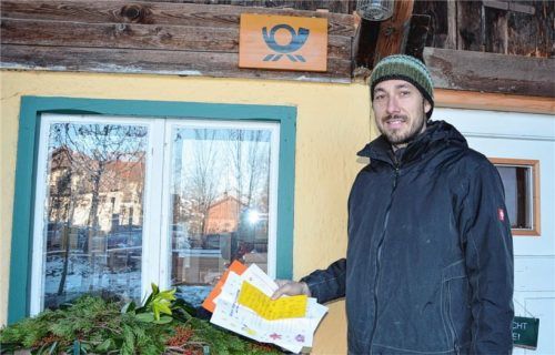 Christian Breu hat beim „Holwurmdratzer“ ein Christkindlpostamt eröffnet.