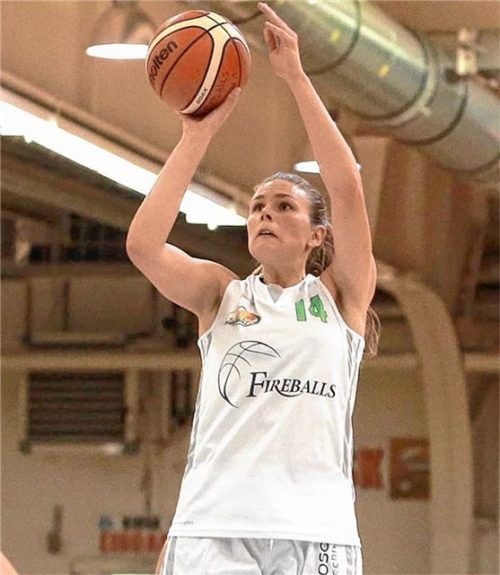 Christina Schnorr erzielte 17 Punkte für Bad Aiblings Basketballdamen. Foto  Fehrmann