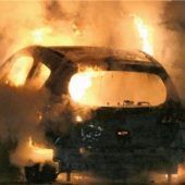 Auto brennt auf der A94 aus