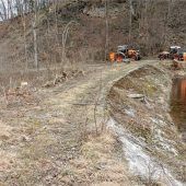 Sorgen wegen Setzungen im Dammwerk