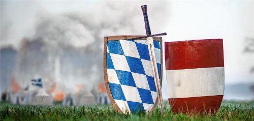 Mit einem großen Freilichtspiel feiert die Gemeinde 700 Jahre „Schlacht bei Ampfing“. Die Hauptrollen sind vergeben, die Proben können damit beginnen. Premiere ist im August 2022. Foto Kwerbild