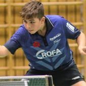 Um über 300 Plätze verbessert