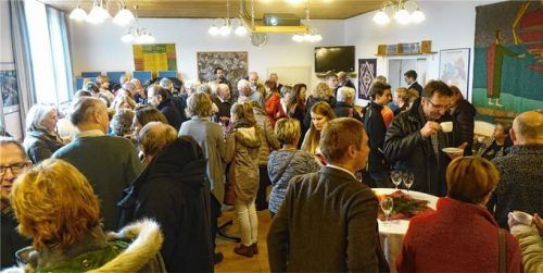 Der Mitarbeiter-Jahresempfang im Gemeindesaal der evangelischen Johanneskirche in Bruckmühl hat Tradition in der Kirchengemeinde. Foto  Kissel