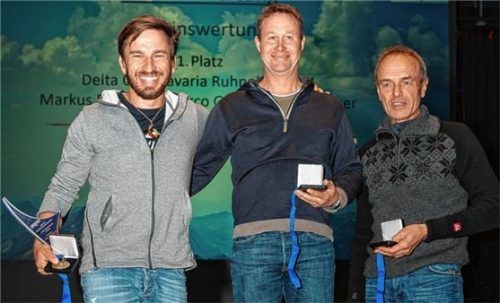 Die erfolgreichen Drachenpiloten des Delta Club Bavaria Ruhpolding: Marco Gröbner, Markus Ebenfeld und Tom Becher (von links) sind deutscher Meister.Foto Korneluk-Guzy
