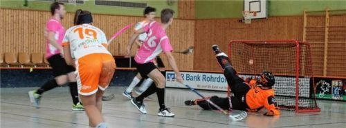 Die Floorball-Mannschaft des TSV Rohrdorf-Thansau ist in der Regionalliga erfolgreich.
