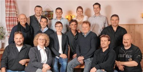 Die Kandidaten der Freien Wähler Kirchensur zur Gemeinderatswahl 2020. Foto re