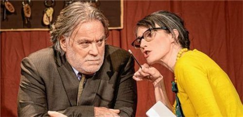 Ein Einführungsgespräch zur Komödie „Pension Schöller“ wird im Theater Wasserburg am Samstag, 7. Dezember, um 19.15 Uhr angeboten.Foto  Flamm